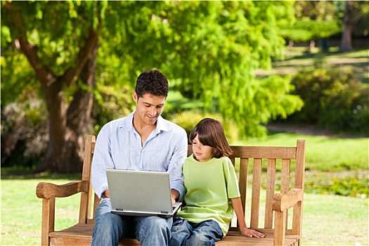 xổ số miền nam chủ nhật hàng tuần